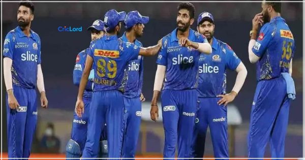 IPL 2023 Breaking News: मुंबई इंडियंस ने आईपीएल 2023 से पहले बदली पूरी टीम, इन धाकड़ प्लेयर्स की कराई टीम से छुट्टी