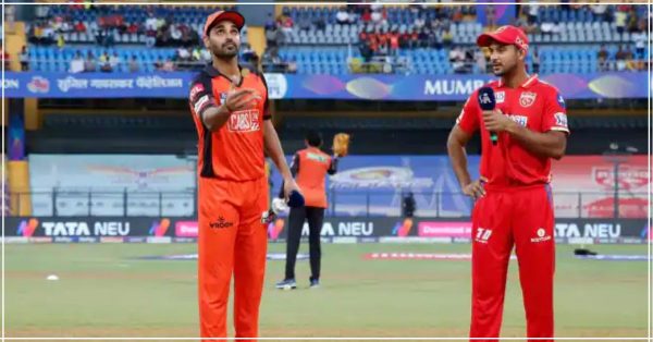 IPL 2023: मयंक अग्रवाल या भुवनेश्वर कुमार आखिर कौन बनेगा SRH का अगला कप्तान..? आकाश चोपड़ा के बड़े बयान ने फैलाई सनसनी